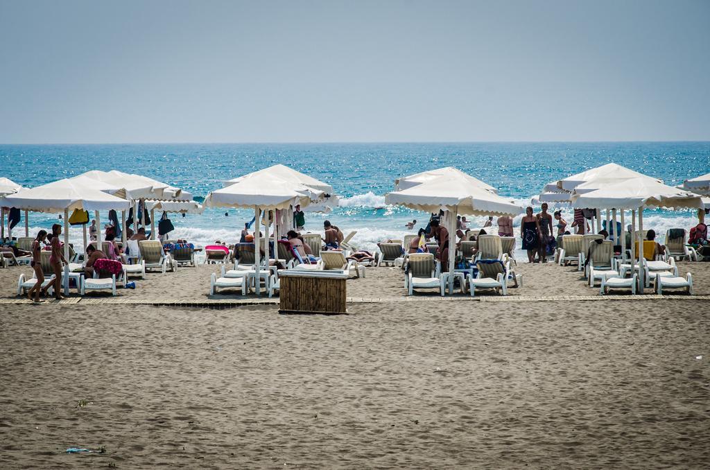 Htp Velika Plaza Ulcinj Hotell Rum bild
